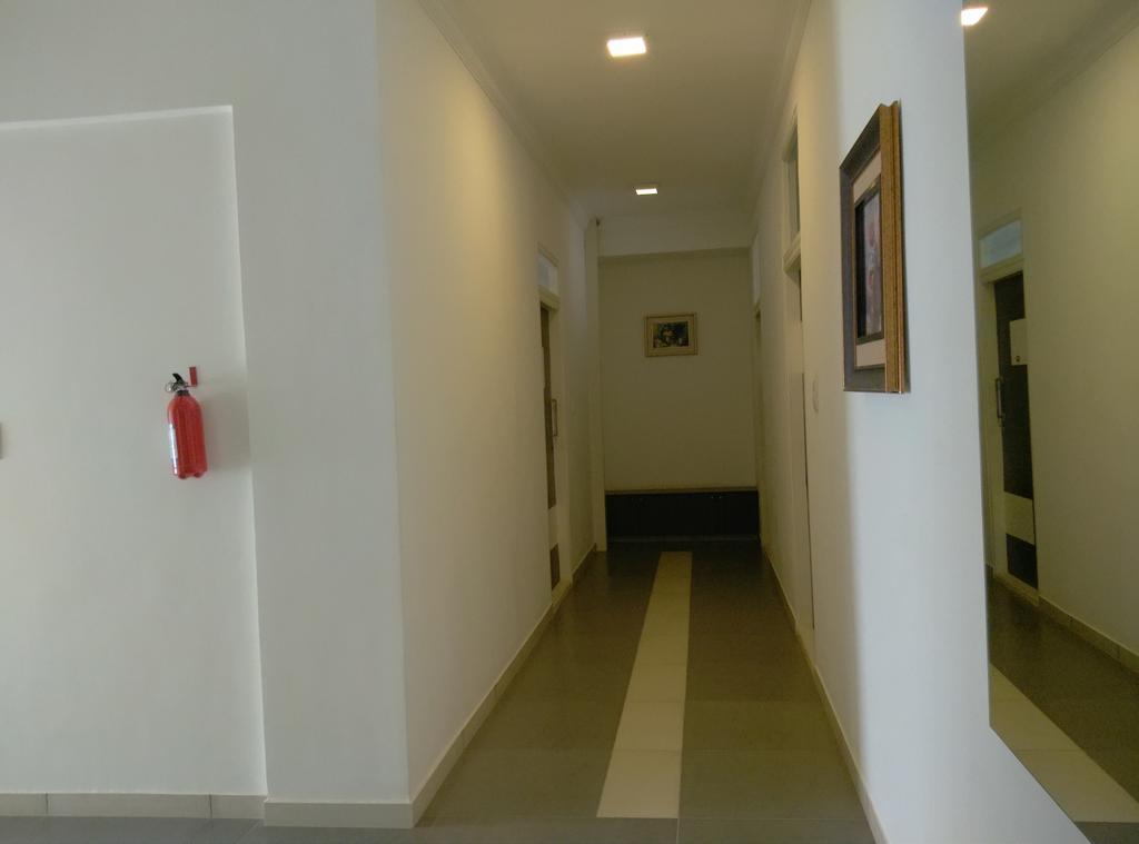 Siesta E Ll Hotel 2*